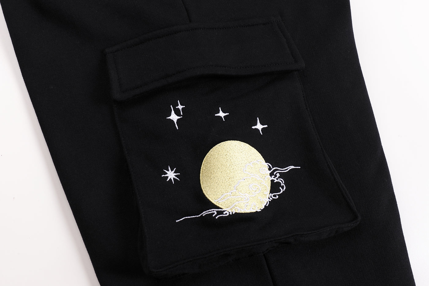 Embroidered Moonlit Blossom and Kitsune Baggy Cargo Sweatpants - Black