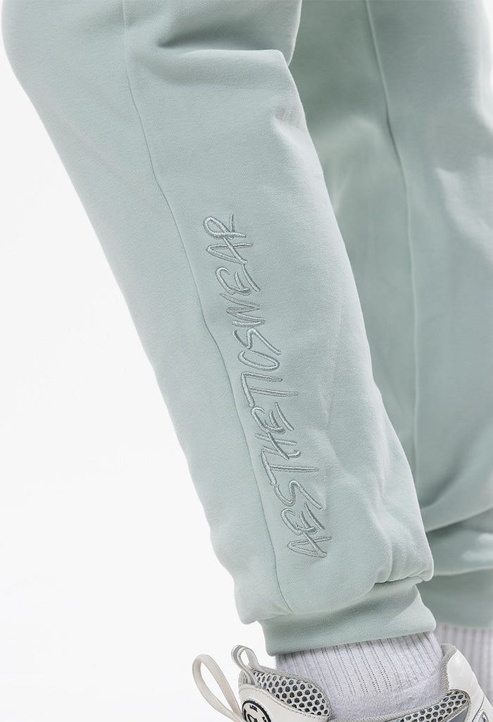 Essential Aesthetic Jogger - Pastel Green